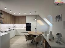 Prodej bytu 3+kk, Otrokovice, nám. 3. května, 95 m2