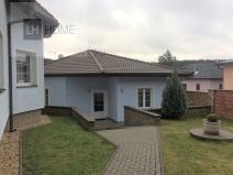 Prodej rodinného domu, Valy, 540 m2