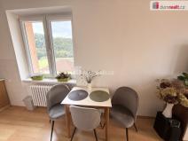 Prodej bytu 2+kk, Frenštát pod Radhoštěm, Školská čtvrť, 52 m2