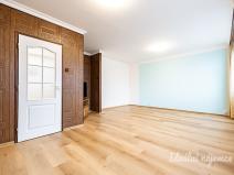 Pronájem bytu 3+1, Praha - Kobylisy, Kurkova, 92 m2