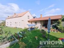 Prodej rodinného domu, Bezvěrov - Chudeč, 180 m2