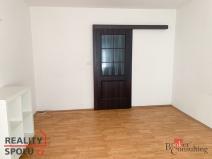 Prodej bytu 3+1, Chomutov, Vítězslava Nezvala, 71 m2