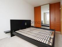 Pronájem bytu 2+kk, Praha, Voskovcova, 42 m2