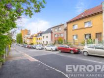 Prodej atypického bytu, Praha - Hloubětín, Klánovická, 54 m2