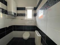 Pronájem bytu 1+1, Chomutov, Ruská, 40 m2