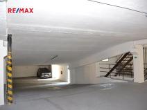 Pronájem garážového stání, Praha - Podolí, Pod Klaudiánkou, 11 m2