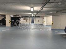 Pronájem garážového stání, Praha - Suchdol, Suchdolské náměstí, 15 m2