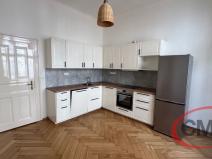 Pronájem bytu 2+1, Praha, Americká, 64 m2