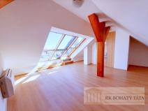 Pronájem bytu 4+kk, Praha - Vysočany, U Harfy, 140 m2