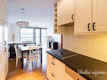 Pronájem bytu 2+kk, Praha - Karlín, Křižíkova, 55 m2