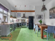 Prodej bytu 3+kk, Praha - Holešovice, U Uranie, 95 m2