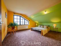 Prodej rodinného domu, Slatina, 270 m2