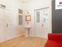 Prodej bytu 2+1, Praha - Nové Město, Na Zderaze, 75 m2