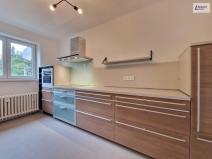 Pronájem bytu 2+1, Solenice, 51 m2