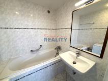 Prodej bytu 3+1, České Budějovice - České Budějovice 3, Čéčova, 63 m2