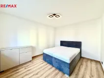 Pronájem bytu 2+1, Karlovy Vary, Krymská, 56 m2