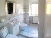 Prodej bytu 2+1, Cheb, Americká, 85 m2