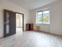 Prodej bytu 2+1, Chomutov, Čechova, 51 m2