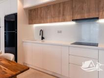 Prodej bytu 2+kk, Trikomo, Kypr, 64 m2