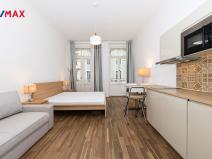 Pronájem bytu 1+kk, Praha - Smíchov, Zborovská, 34 m2