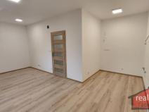 Prodej bytu 1+kk, Nupaky, Nupacká, 38 m2
