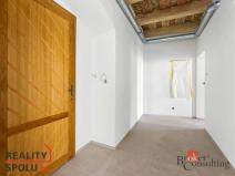 Prodej bytu 1+kk, Jince, Slavíkova, 72 m2