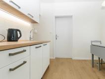 Pronájem bytu 3+1, Praha - Hlubočepy, Voskovcova, 78 m2