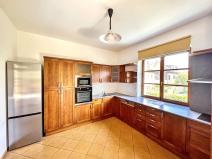 Pronájem vily, Praha - Břevnov, 316 m2