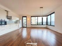 Pronájem bytu 2+kk, Praha - Vysočany, Sousedíkova, 55 m2