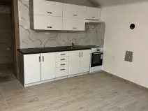 Pronájem bytu 2+kk, Pardubice, Sladkovského, 35 m2