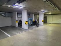 Prodej garážového stání, Praha, Poděbradská, 37 m2