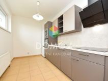 Pronájem bytu 2+kk, Beroun, U Židovského hřbitova, 40 m2