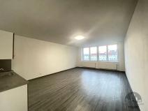 Pronájem bytu 1+kk, Praha - Vysočany, Na Harfě, 50 m2