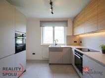 Prodej rodinného domu, Karlovice - Sedmihorky, 175 m2