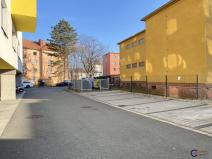 Pronájem garáže, Pardubice - Zelené Předměstí, Bratranců Veverkových, 16 m2