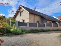 Prodej rodinného domu, Neumětely, V Chaloupkách, 348 m2