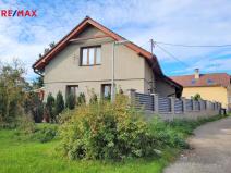 Prodej rodinného domu, Neumětely, V Chaloupkách, 348 m2