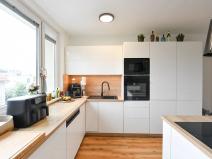 Prodej bytu 3+kk, Praha - Radotín, Na betonce, 68 m2