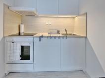 Pronájem bytu 1+kk, Praha, Bajkonurská, 26 m2