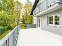 Pronájem kanceláře, Průhonice, Pod Valem II., 300 m2