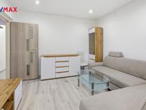 Prodej bytu 2+1, Horní Slavkov, Dlouhá, 55 m2