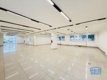 Pronájem obchodního prostoru, Blatná, 464 m2