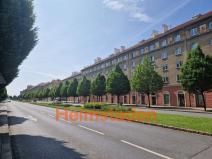Pronájem obchodního prostoru, Havířov - Město, Hlavní třída, 122 m2