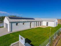 Prodej rodinného domu, Radějovice, 218 m2