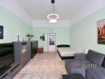 Prodej bytu 3+1, Praha, Janovského, 100 m2