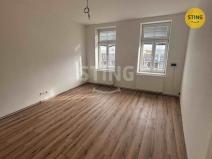 Pronájem bytu 4+1, Mělník, náměstí Karla IV., 99 m2