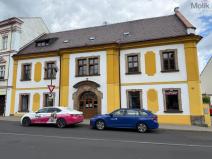 Pronájem obchodního prostoru, Osek, náměstí Klášterní, 151 m2