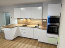 Pronájem bytu 1+kk, Praha - Smíchov, Pod Barvířkou, 28 m2