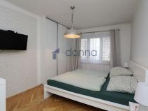 Pronájem bytu 2+1, Praha, Drahobejlova, 64 m2