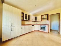 Prodej rodinného domu, Vápenná, 392 m2